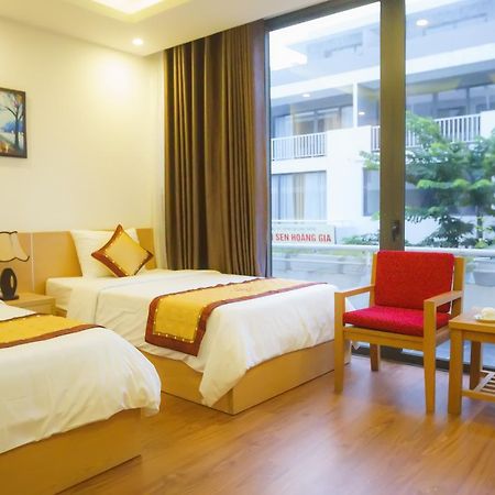 Ruby Hotel Ha Long Exterior photo