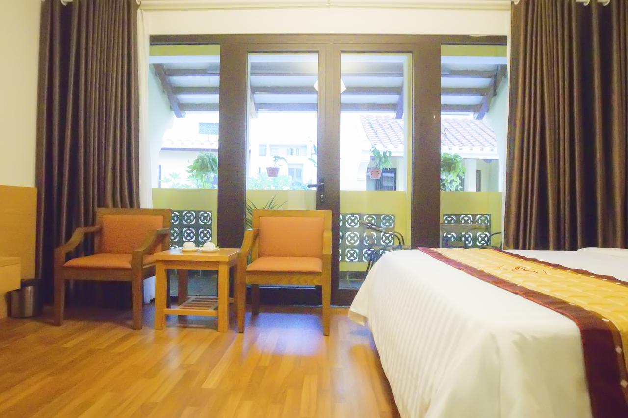 Ruby Hotel Ha Long Exterior photo
